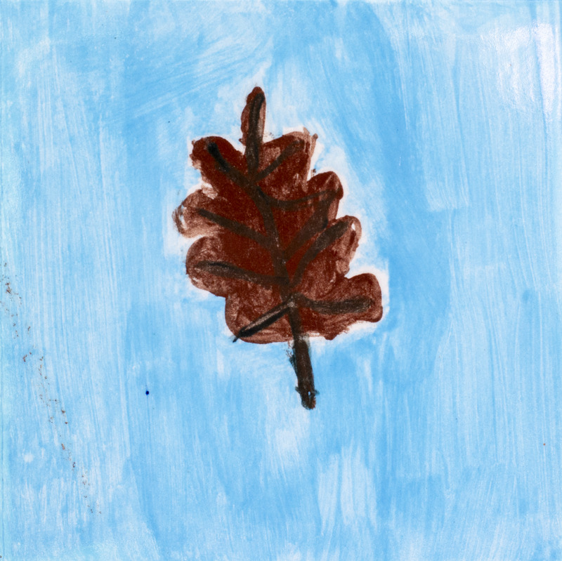 Painting of a brown oak leaf in front of a blue background.